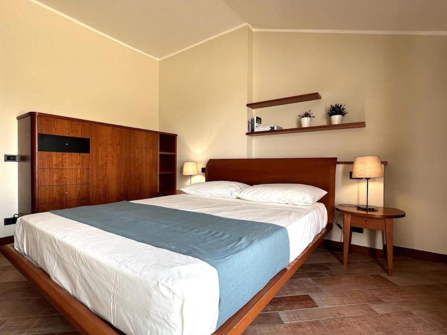 Attico In Piazza Matteotti Apartment Десенцано дел Гарда Екстериор снимка