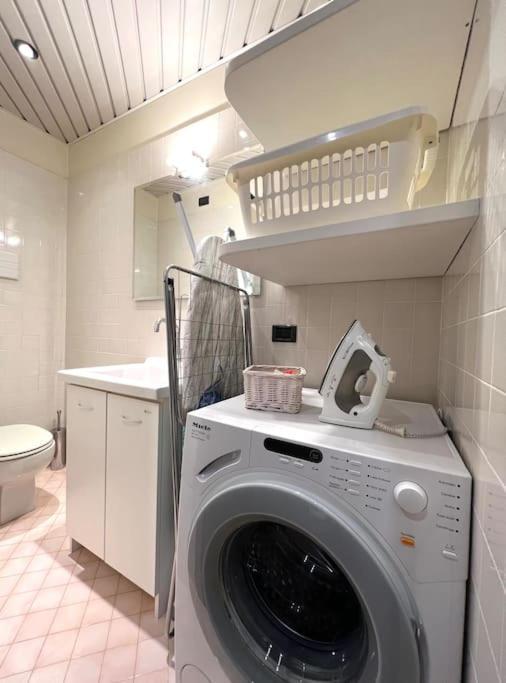 Attico In Piazza Matteotti Apartment Десенцано дел Гарда Екстериор снимка