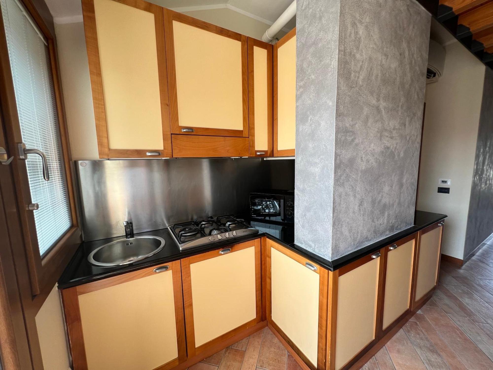 Attico In Piazza Matteotti Apartment Десенцано дел Гарда Екстериор снимка
